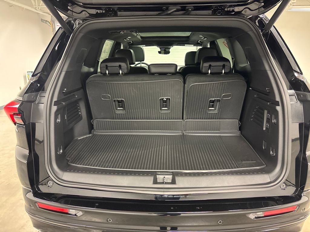 New 2026 Buick Enclave Sport Touring w/ Power Package image 17