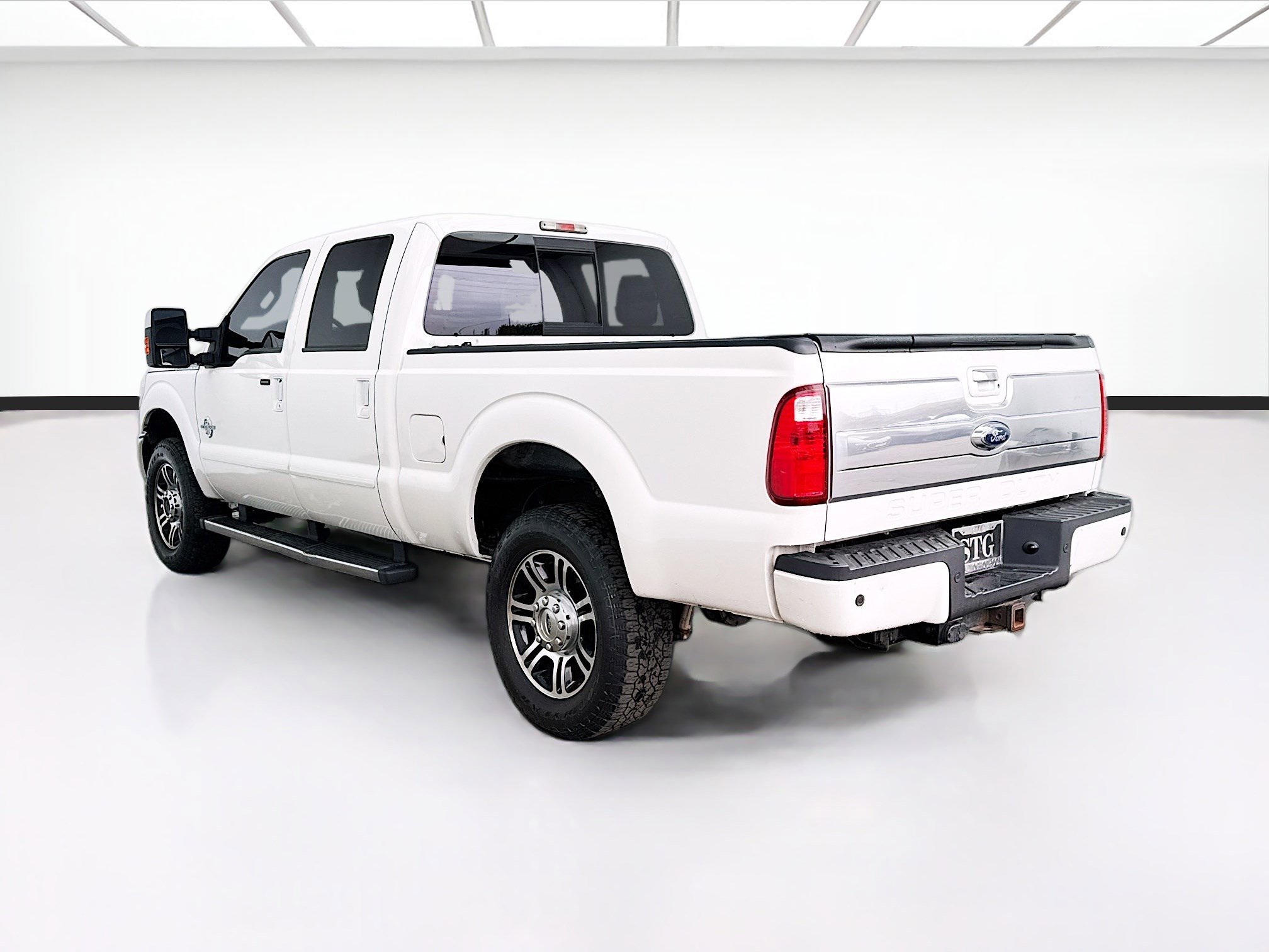 Used 2015 Ford F350 Platinum image 6