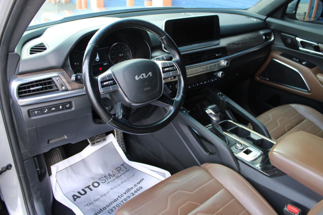 Used 2022 Kia Telluride SX w/ SX Prestige Package image 14