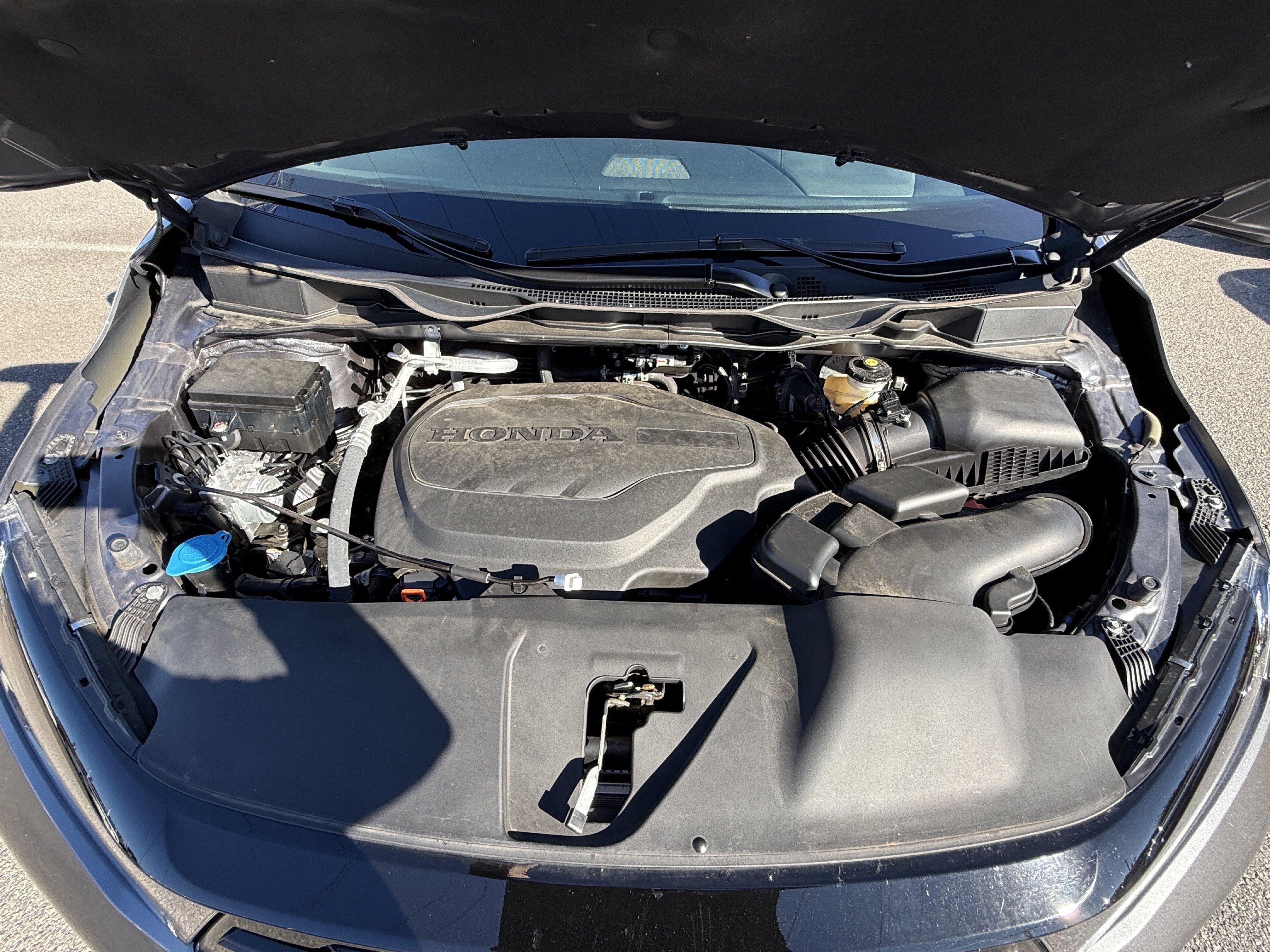 Certified 2025 Honda Odyssey Elite image 37