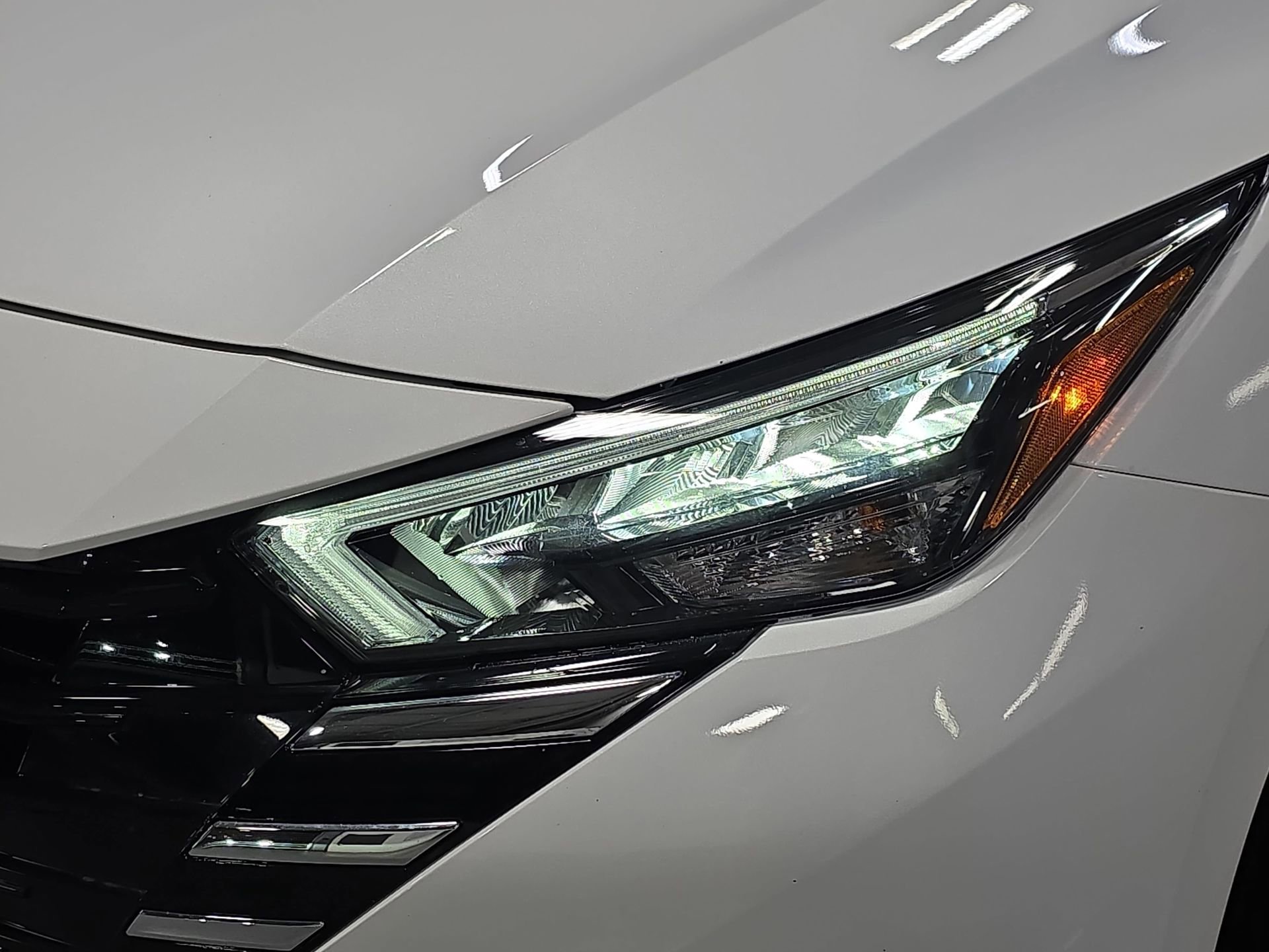 Certified 2025 Nissan Versa SV w/ Trunk Package image 29