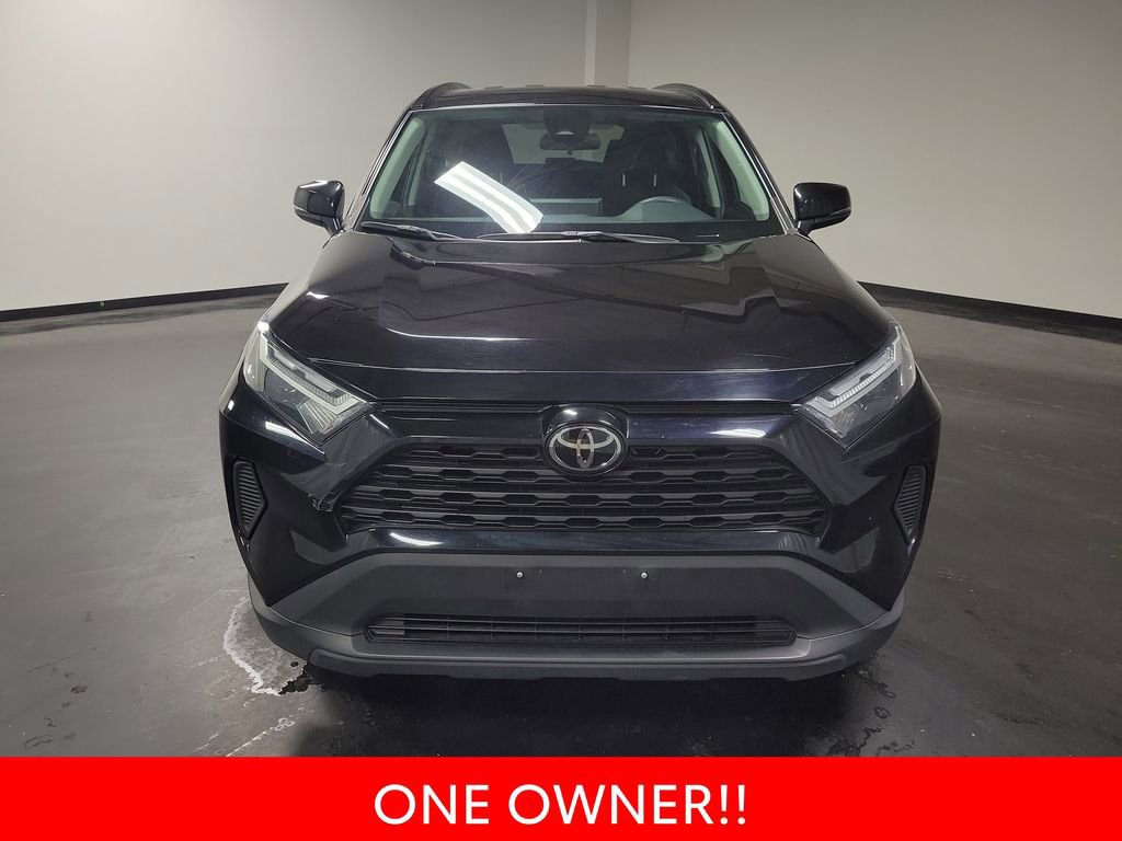 Used 2024 Toyota RAV4 XLE image 3