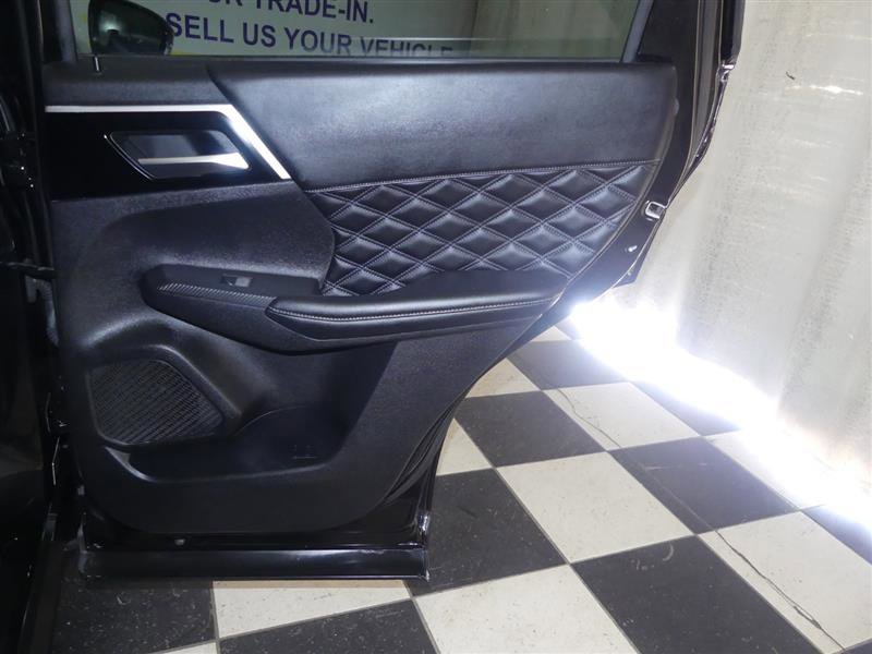 Used 2022 Mitsubishi Outlander SEL AWD/4WD image 30