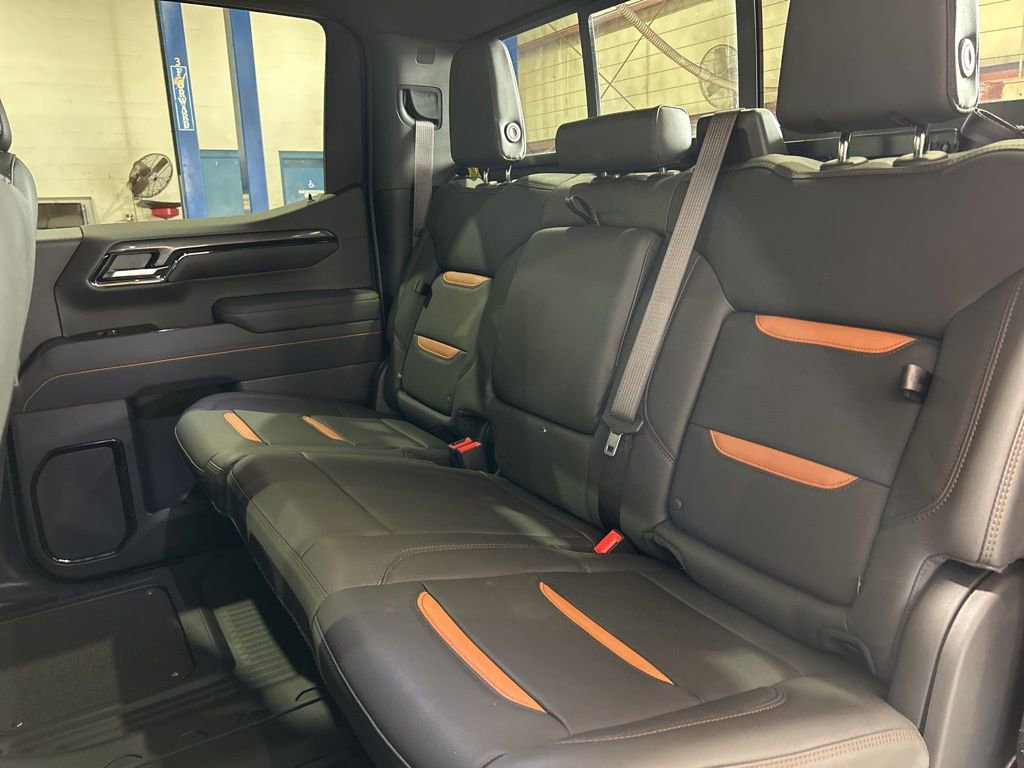 New 2026 GMC Sierra 1500 AT4 w/ Technology Package image 44