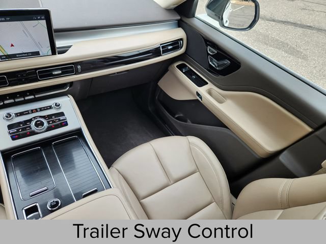 Certified 2023 Lincoln Aviator AWD w/ Premium Package image 15