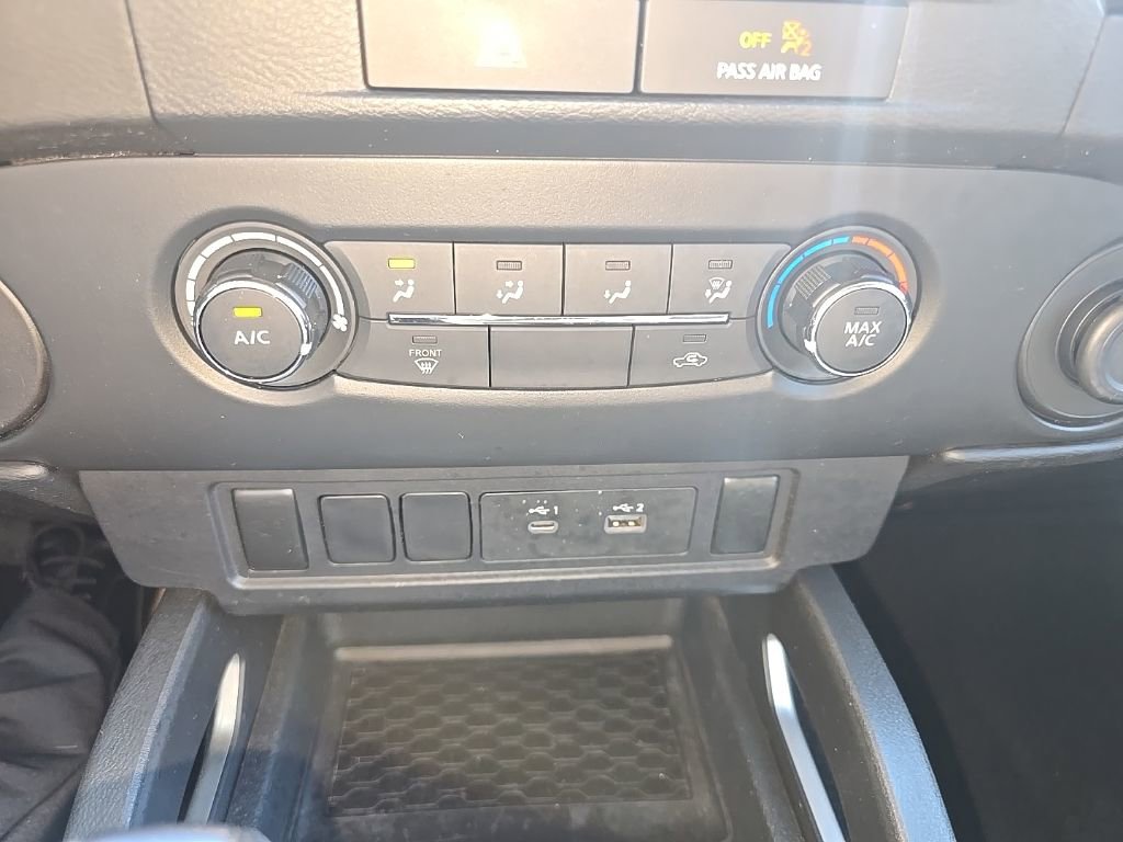 Used 2022 Nissan Frontier SV image 11