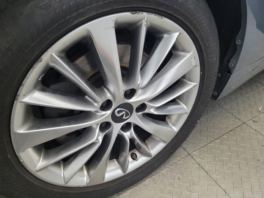 Used 2020 INFINITI Q50 Luxe w/ Essential Package (3.0T Luxe) image 31