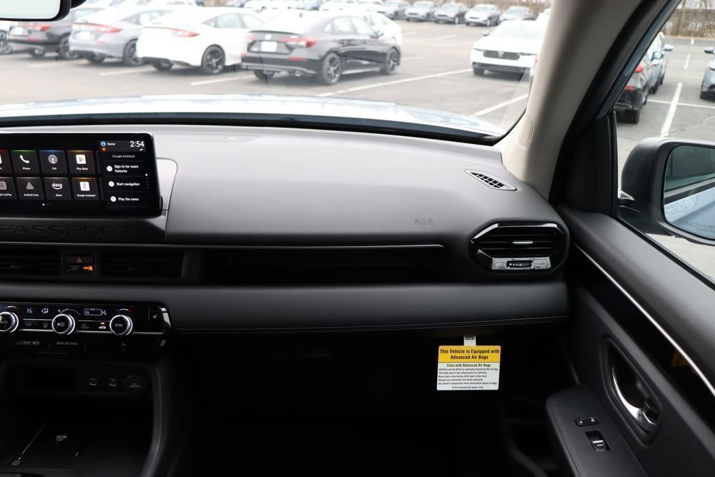 Used 2026 Honda Passport RTL image 17