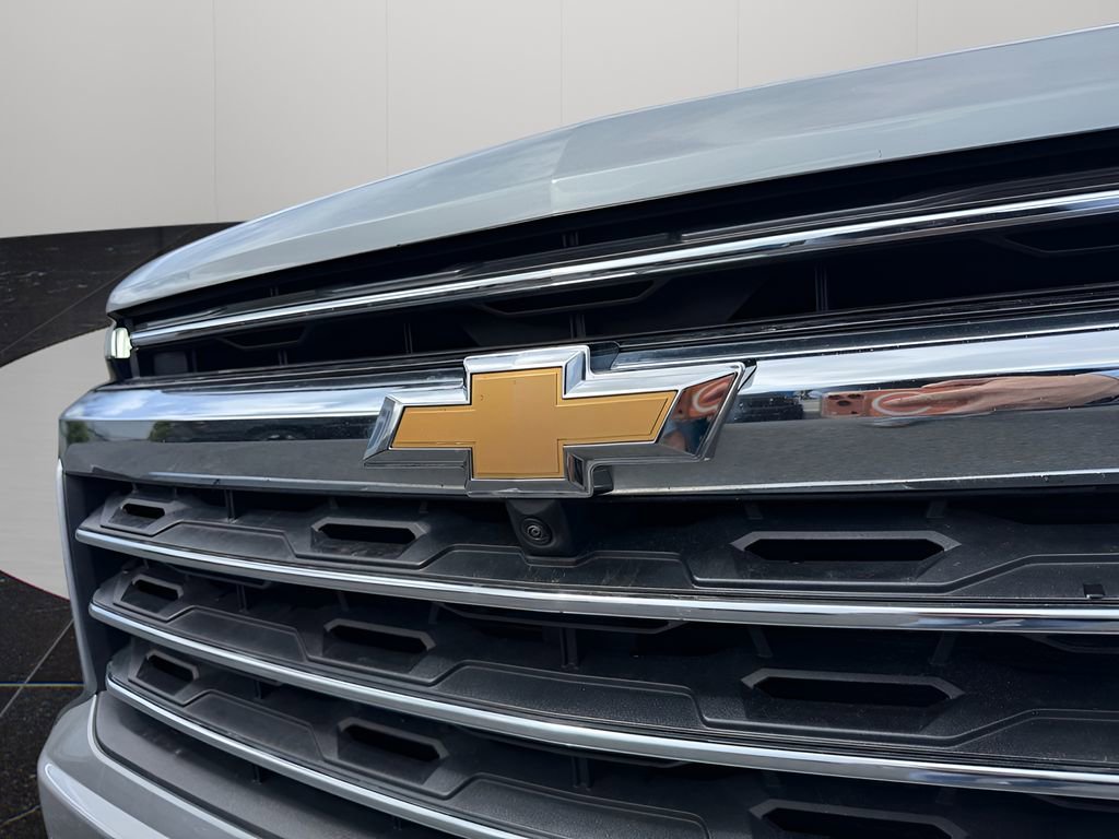 Used 2024 Chevrolet Traverse LT AWD/4WD image 10