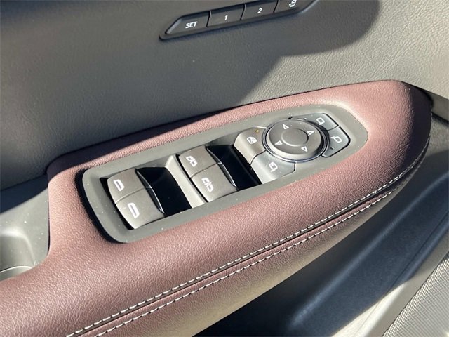 Certified 2023 Cadillac XT6 Premium Luxury image 16