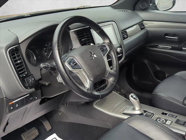 Used 2020 Mitsubishi Outlander SEL image 9