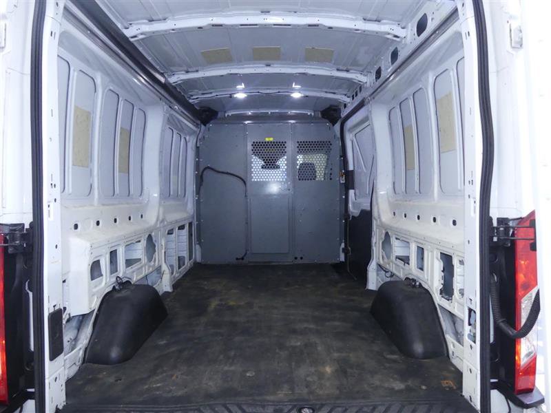 Used 2018 Ford Transit 250 148 Medium Roof image 9