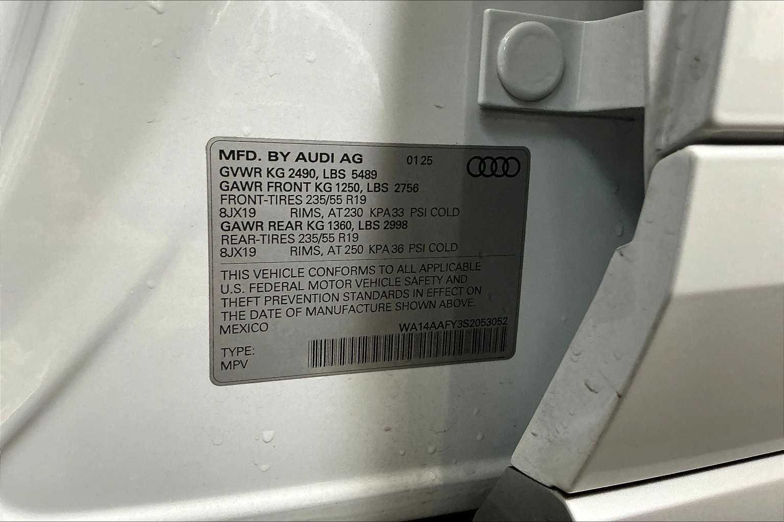 Used 2025 Audi Q5 2.0T Premium image 36