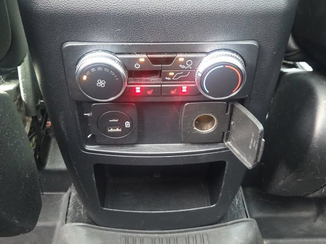 Used 2020 Ford Explorer XLT w/ Equipment Group 202A AWD/4WD image 20