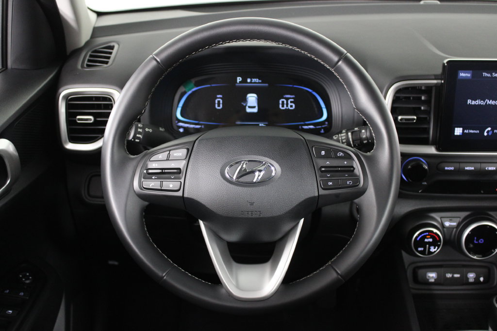 Certified 2026 Hyundai Venue SEL FWD image 9