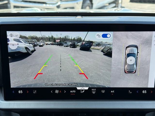 Used 2025 Ford Explorer ST-Line AWD/4WD image 17