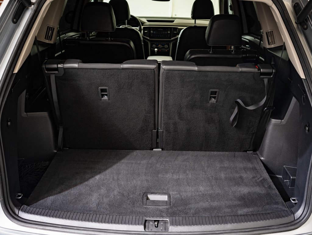 Used 2021 Volkswagen Atlas SEL Premium image 18