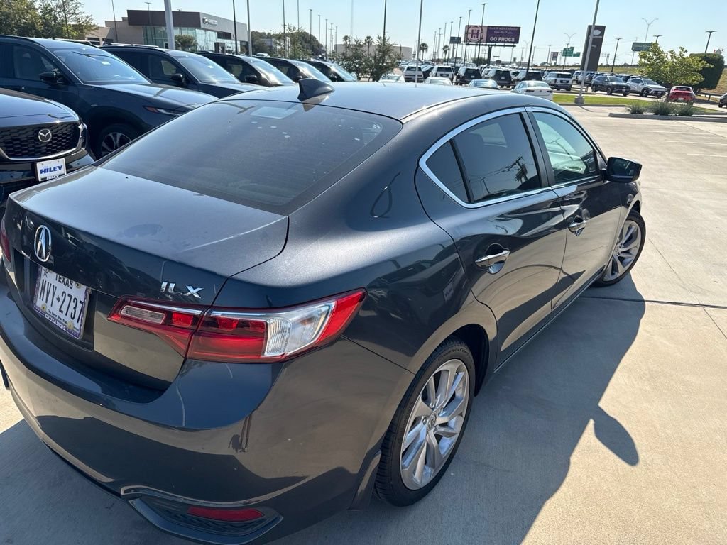 Used 2016 Acura ILX FWD image 5