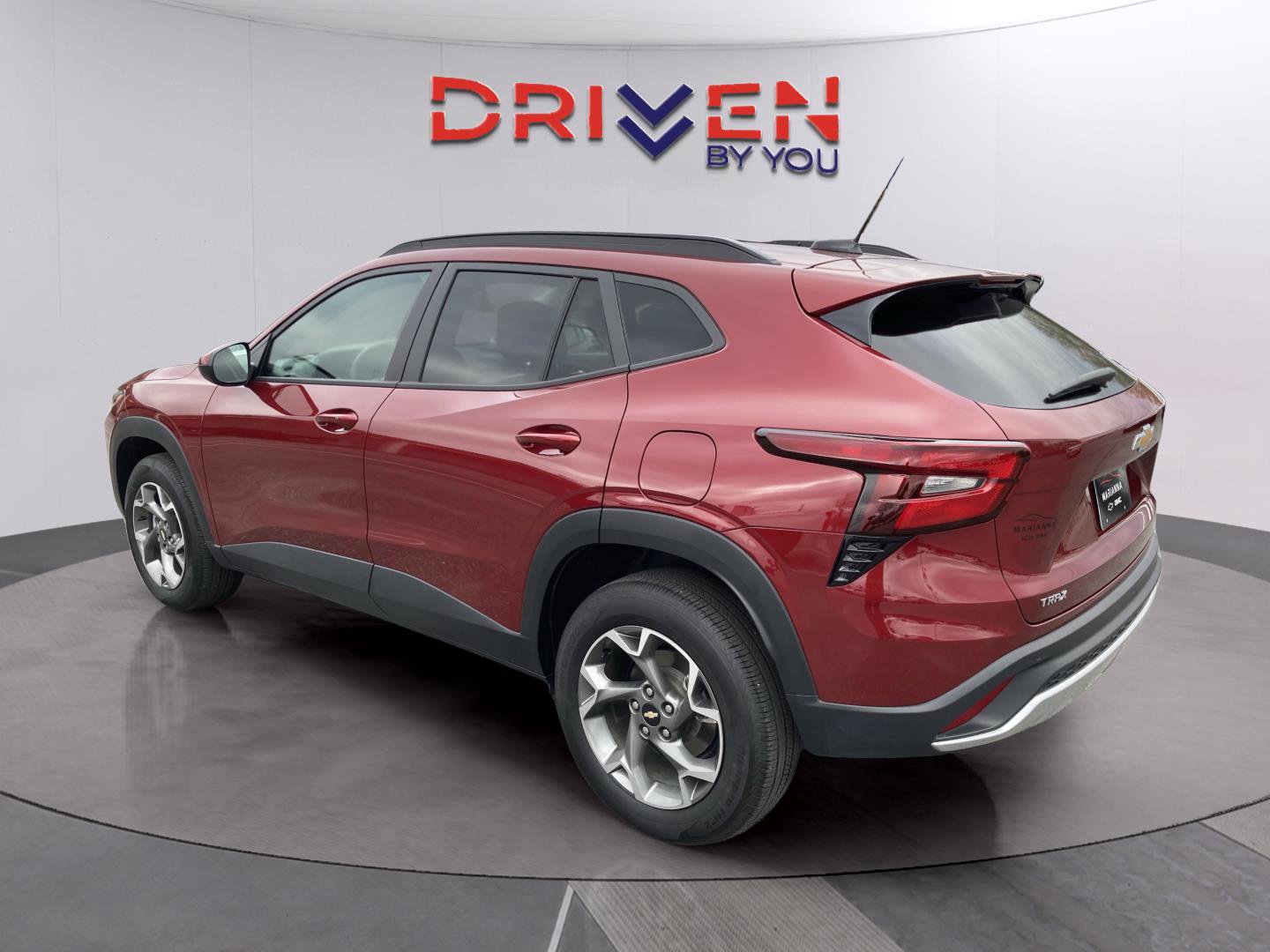 Used 2024 Chevrolet Trax LT w/ Driver Confidence Package image 4