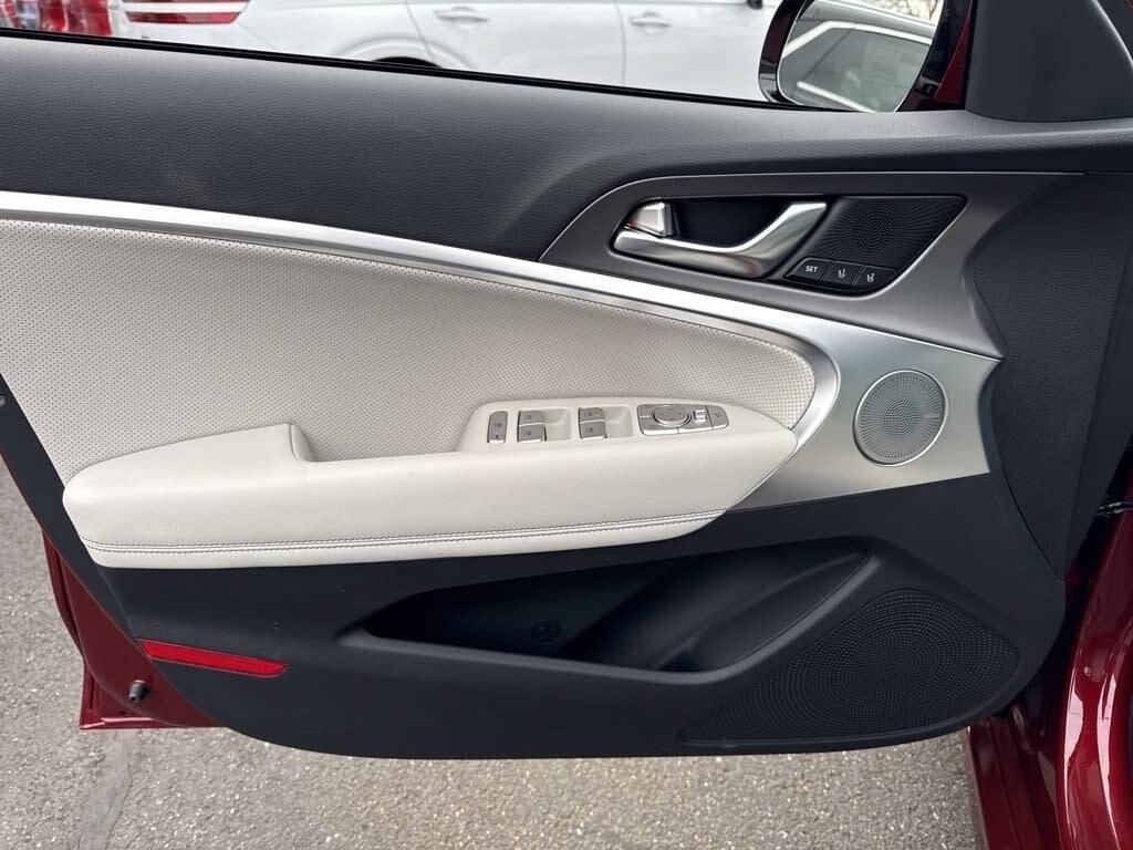 New 2026 Genesis G70 3.3T Sport Prestige AWD/4WD image 13