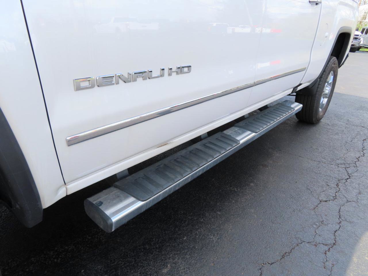 Used 2019 GMC Sierra 3500 Denali w/ Duramax Plus Package image 14