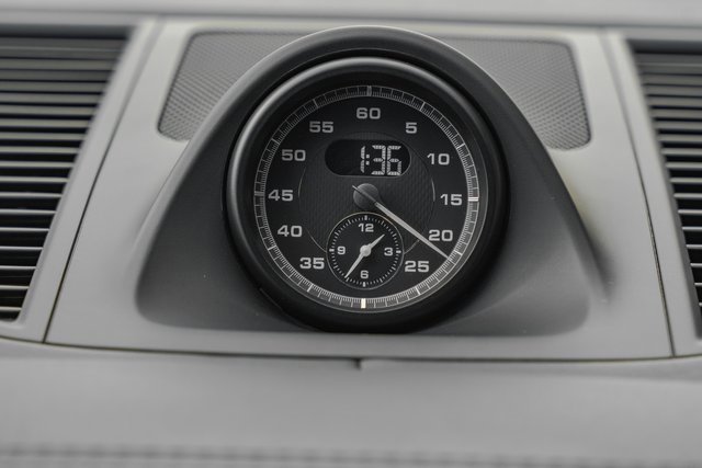 Used 2023 Porsche Macan Turbo image 13