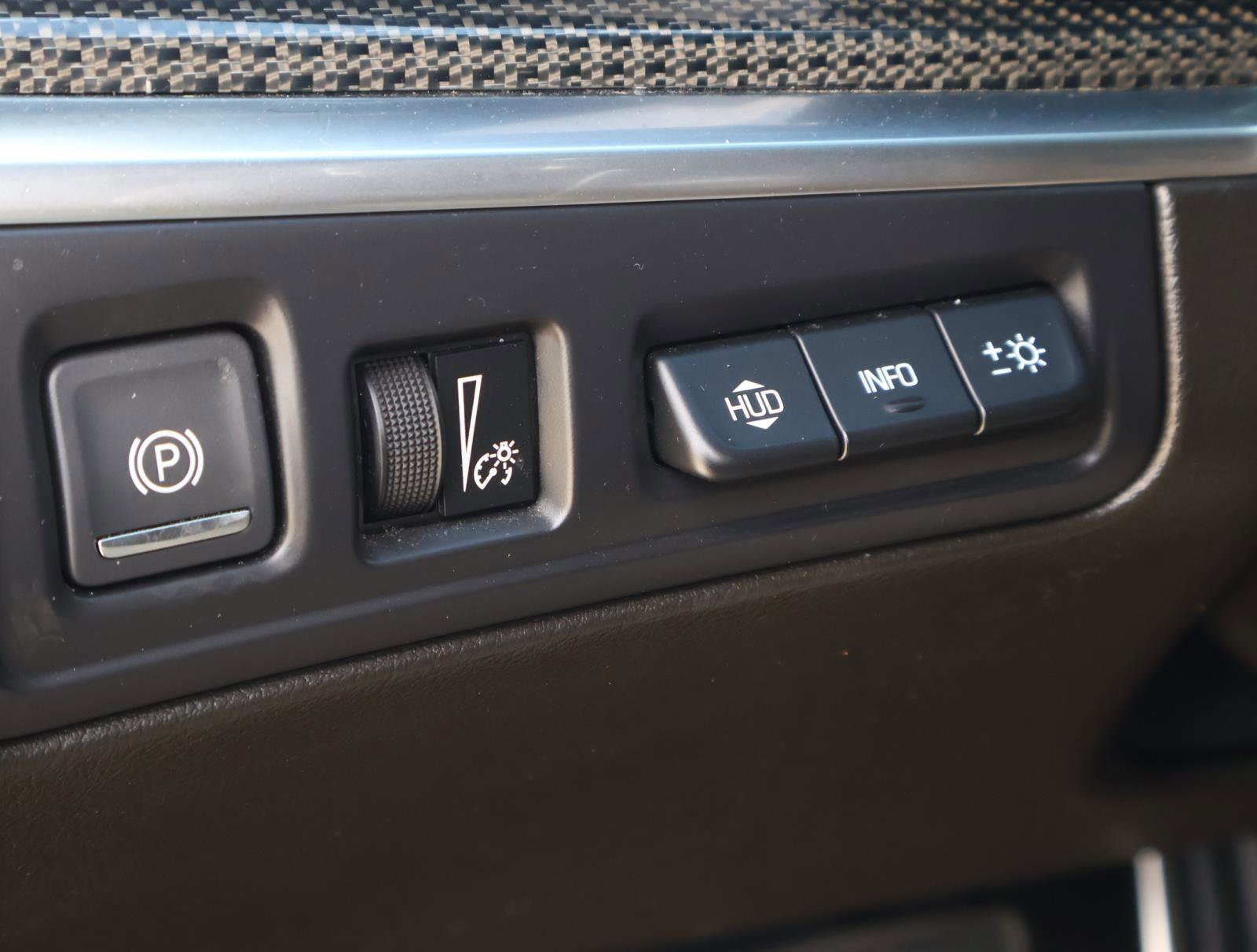 Certified 2023 Cadillac XT5 Sportv w/ Technology Package image 28