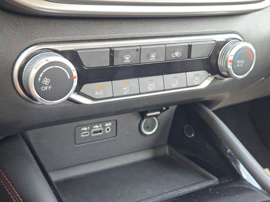 Used 2024 Nissan Altima 2.5 SR FWD image 23
