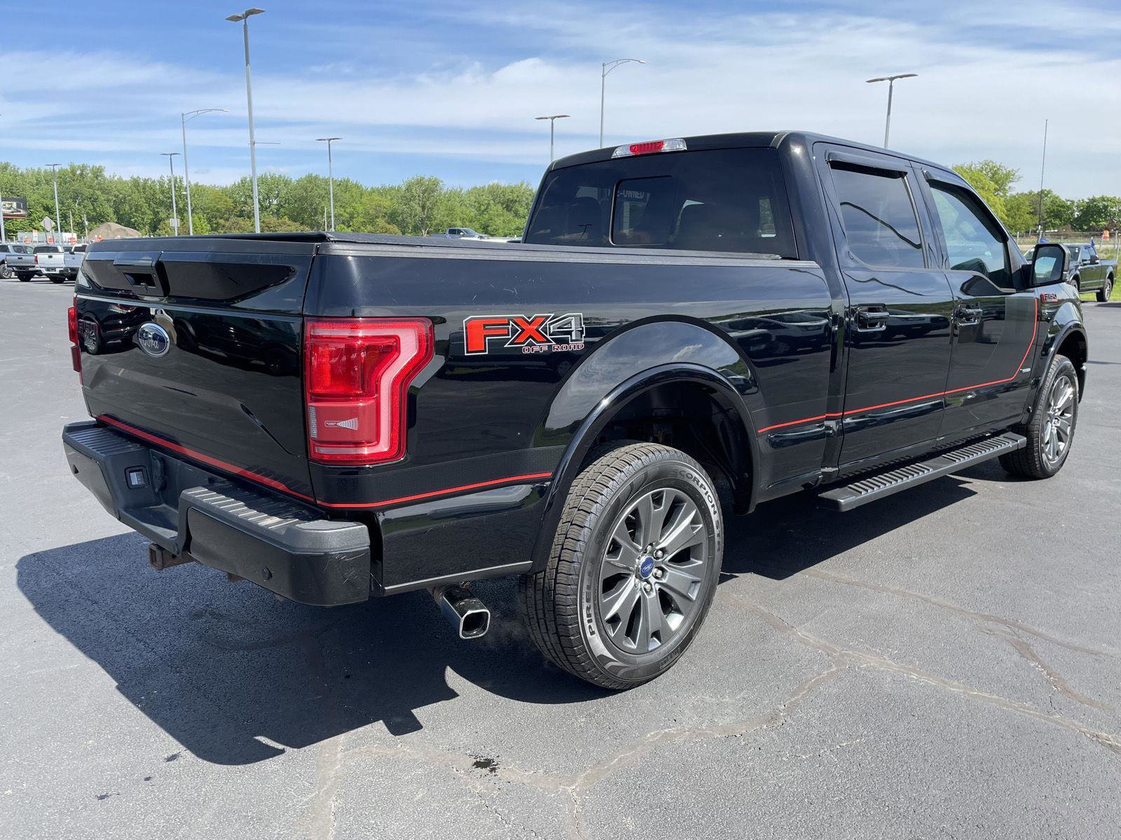 Used 2016 Ford F150 Lariat w/ Equipment Group 502A Luxury AWD/4WD image 8