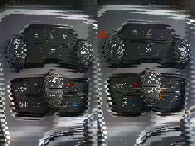 Certified 2016 Dodge Challenger SXT w/ Blacktop Package image 23