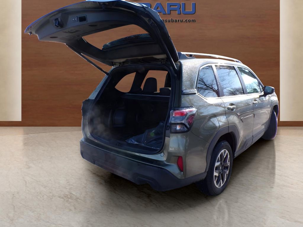 Certified 2026 Subaru Forester Premium image 9
