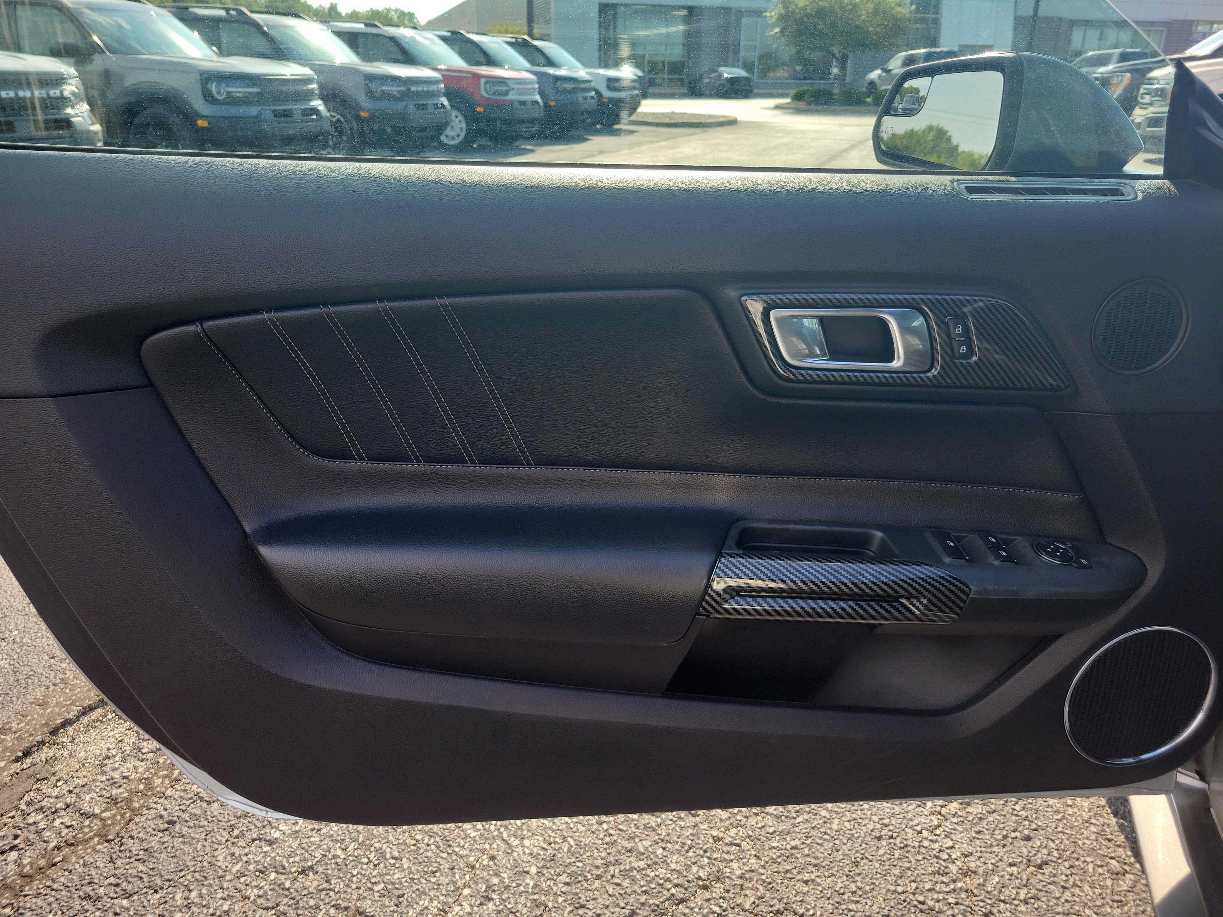 Used 2019 Ford Mustang GT Premium RWD image 21