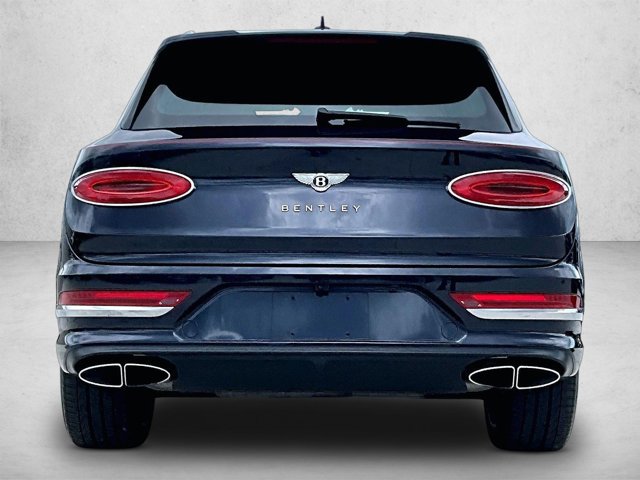 Used 2022 Bentley Bentayga AWD/4WD image 4
