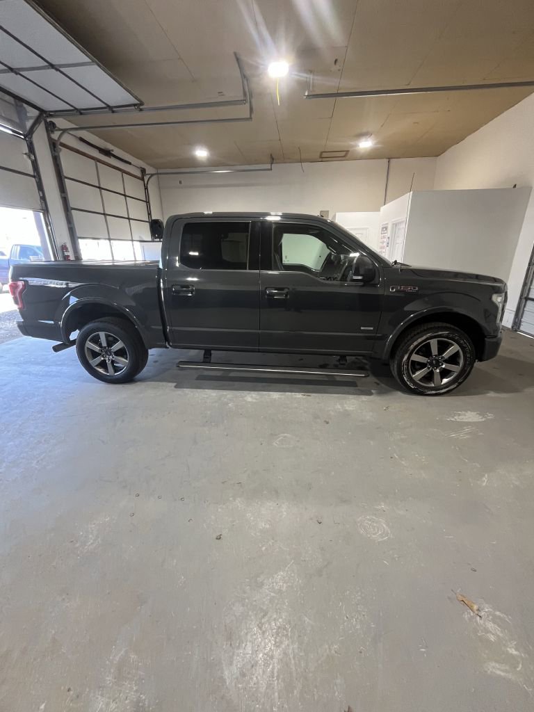 Used 2016 Ford F150 Lariat w/ Equipment Group 502A Luxury image 2