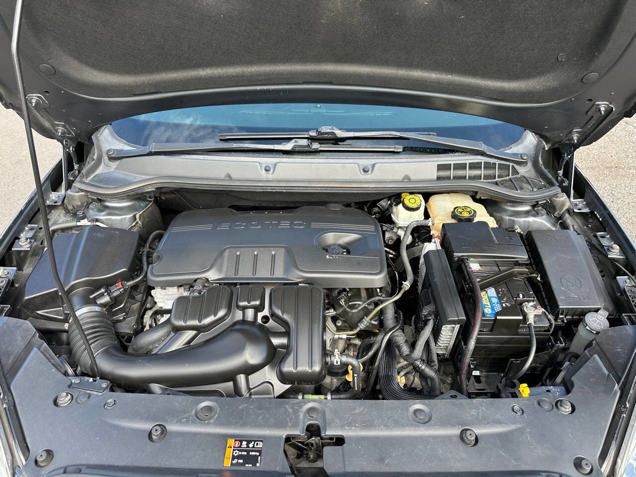 Used 2013 Buick Verano Leather image 37