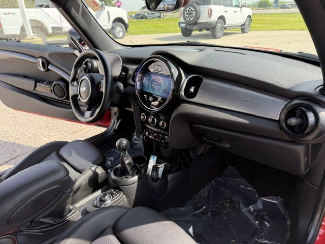 Used 2022 MINI Cooper S w/ Premium Package FWD image 33