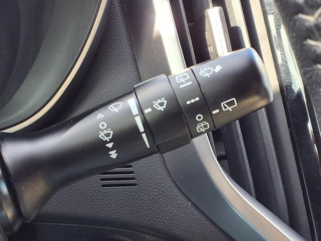 Used 2019 Subaru Ascent Limited AWD/4WD image 18