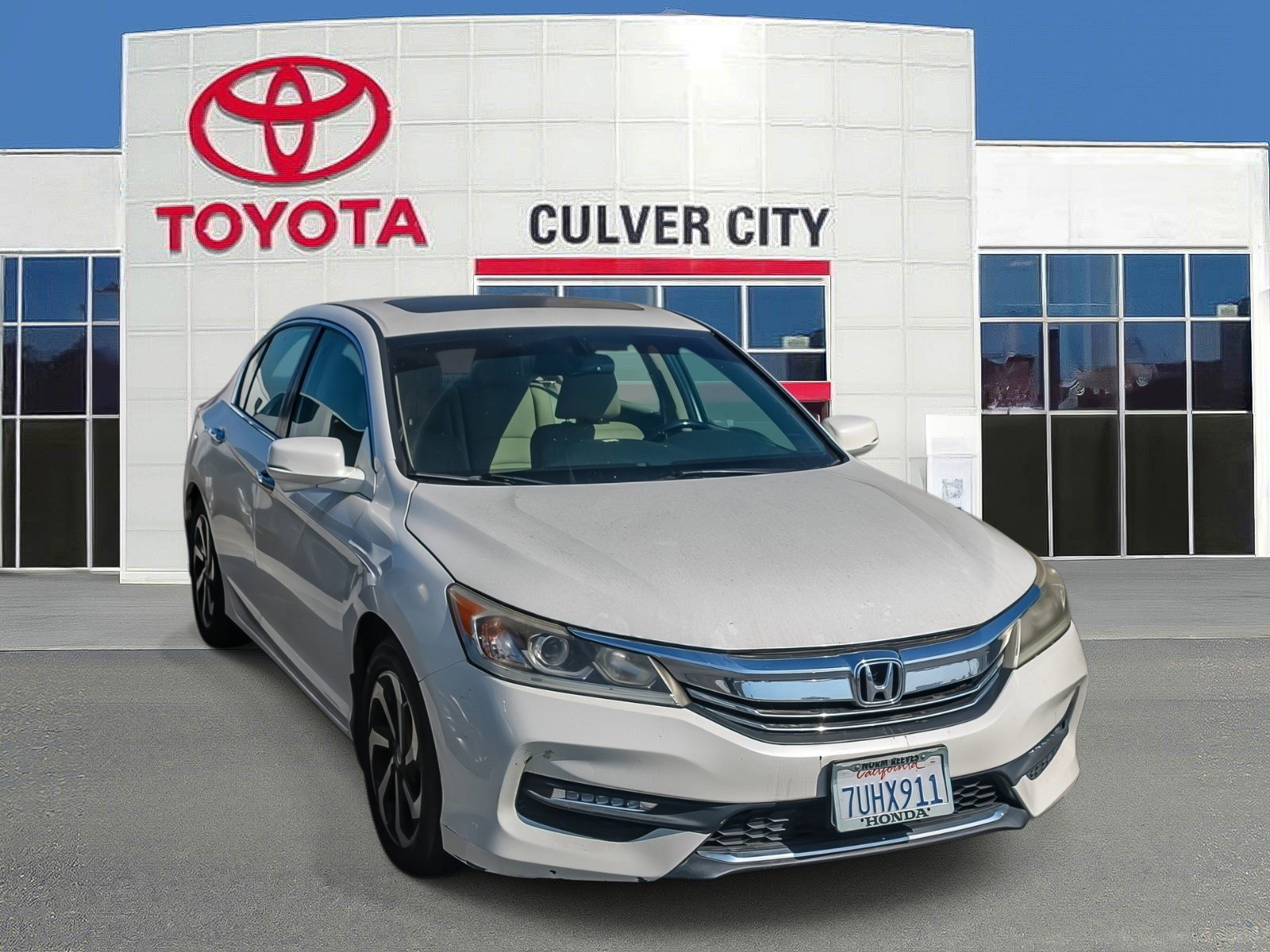 Used 2016 Honda Accord EX-L image 1