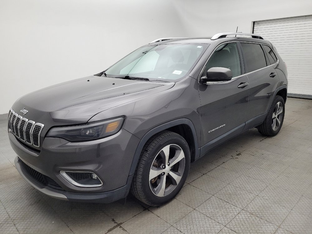 Used 2019 Jeep Cherokee Limited image 2