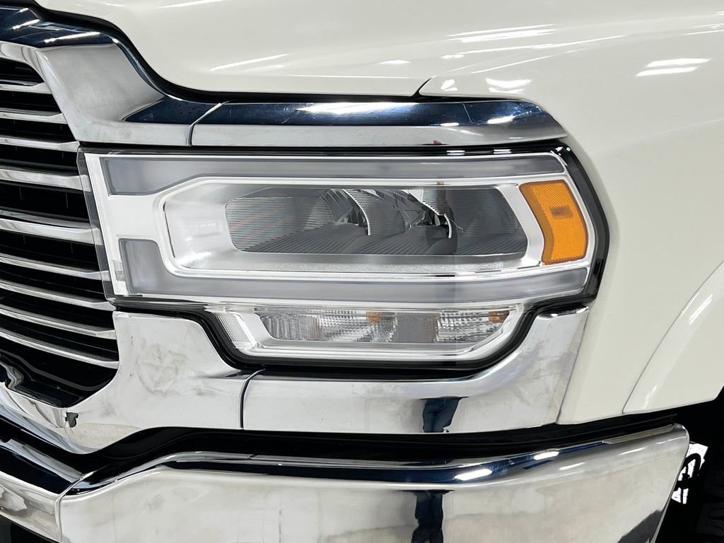 Used 2019 RAM 3500 Laramie image 35