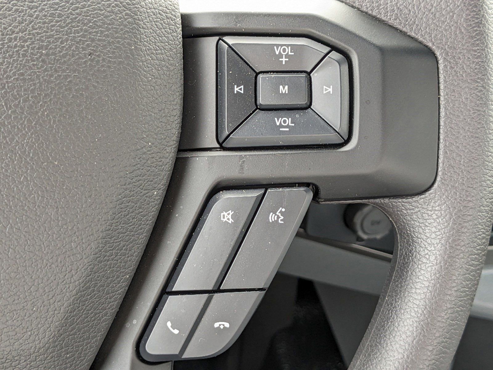 New 2025 Ford F650 2WD Regular Cab Super Duty image 21