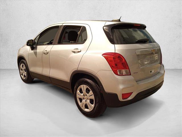 Used 2018 Chevrolet Trax LS FWD image 7
