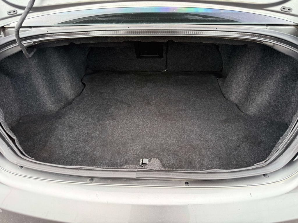 Used 2012 Chrysler 200 LX FWD image 16