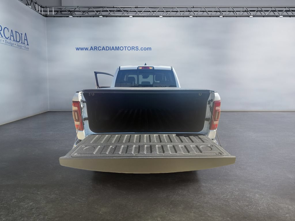 Used 2021 RAM 1500 Laramie AWD/4WD image 9