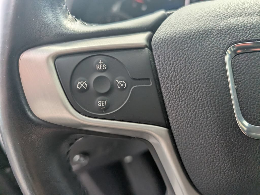 Used 2019 GMC Terrain SLE w/ Driver Convenience Package AWD/4WD image 16