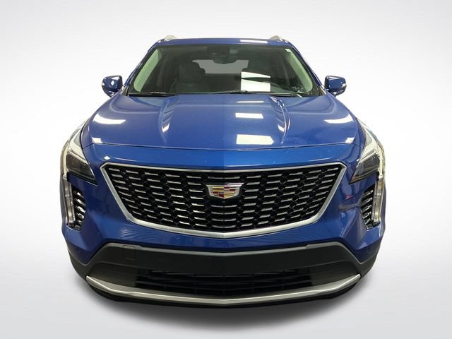 Certified 2023 Cadillac XT4 Premium Luxury w/ Enhanced Visibility Package FWD image 8