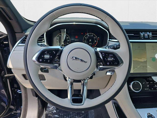 New 2026 Jaguar F-PACE R-Dynamic S image 18