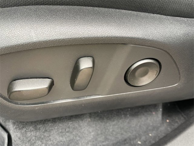 New 2026 Chevrolet Traverse LT w/ Driver Confidence Package image 12