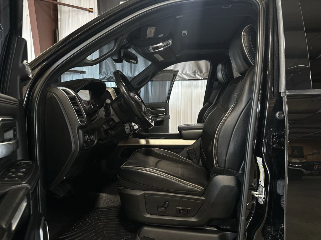 Used 2019 RAM 2500 Laramie image 28