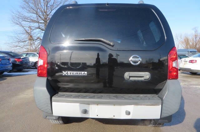 Used 2015 Nissan Xterra S w/ Value Package AWD/4WD image 25